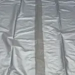 Regengoot in afdekzeil